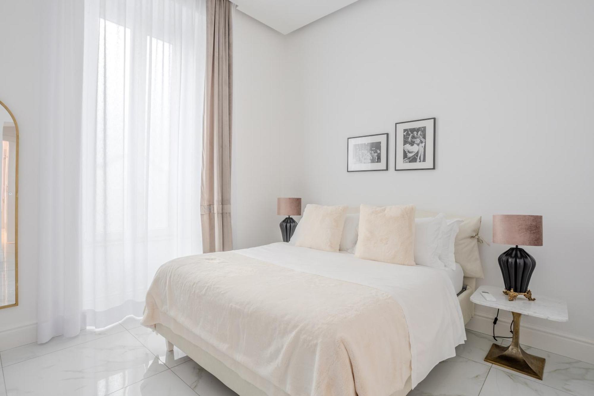 La Corte Dei Mille Luxury * Naples